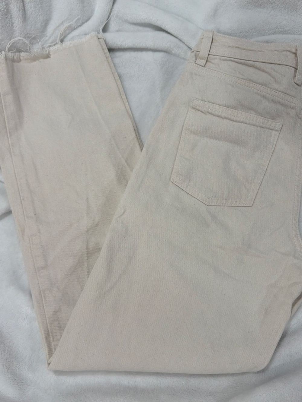 Zara Women’s Straight Jeans in Off-White 100% Cotton